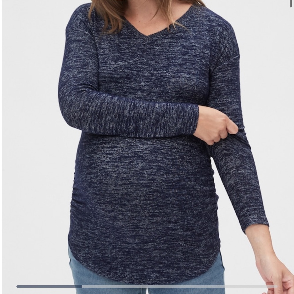 Gap Maternity Softspun V-Neck T-Shirt, Size S